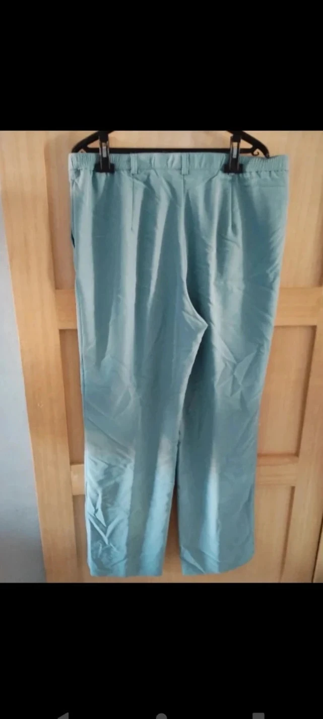 Calça macia, pernas largas turquesa, La Maison du Jersey T48 – photo 5